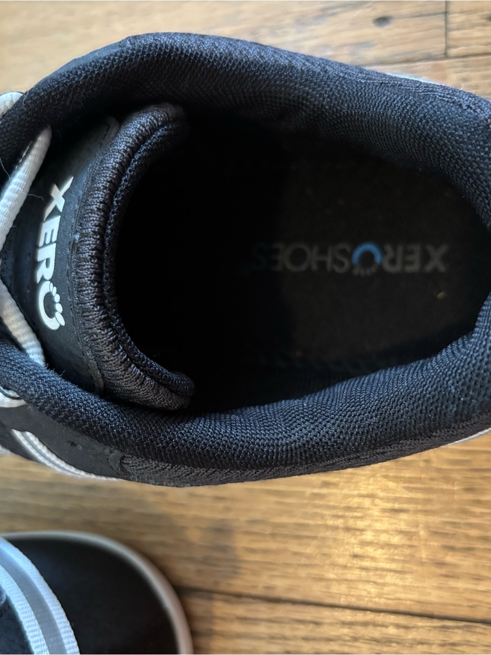 Xero Black Women’s mimimal shoes - Picture 6 of 7